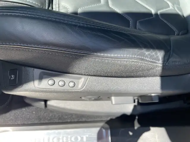 Peugeot 3008 view 21