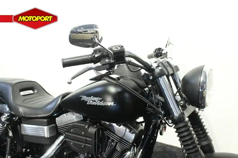 Harley-Davidson Street Bob - foto 5