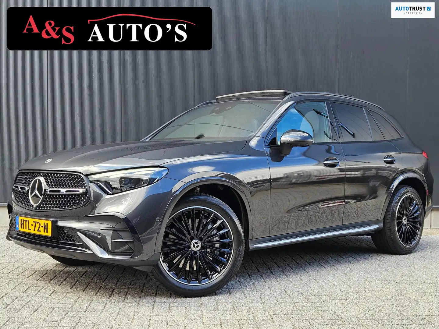 Mercedes-Benz GLC 300 4MATIC AMG Line Panodak Luchtvering Airmatic Memor Grijs - 1