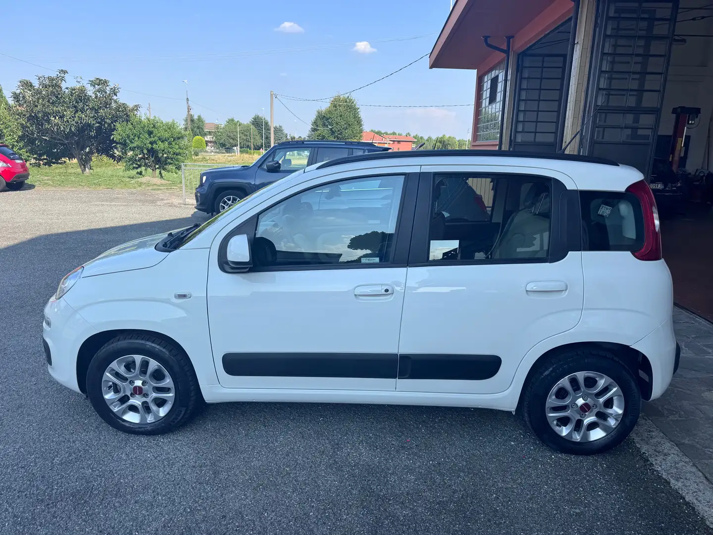 Fiat Panda Panda 1.2 Lounge 69cv Bianco - 2