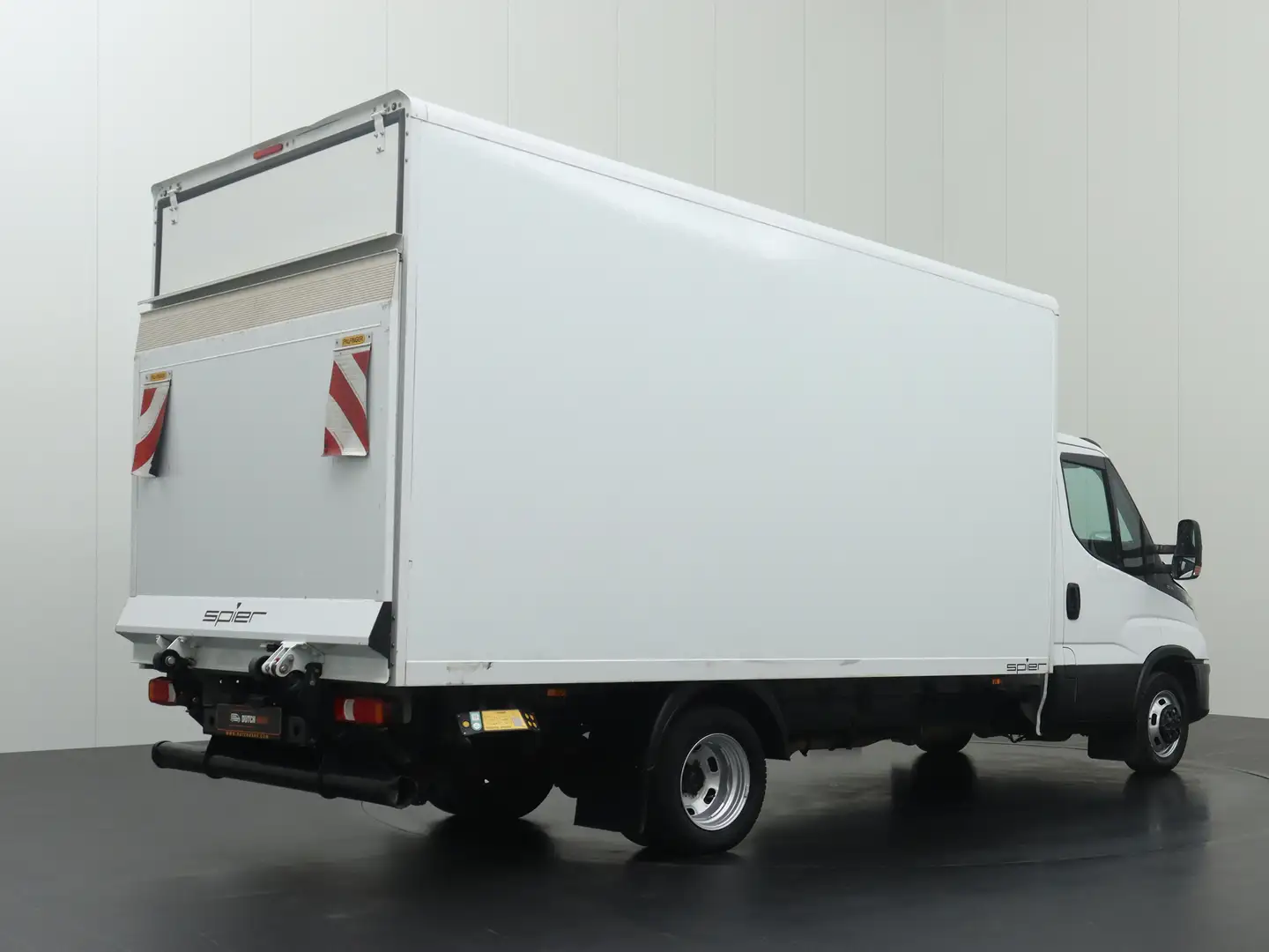 Iveco Daily 35C16 Bakwagen+Laadklep | Airco | 3-Persoons | 750 Wit - 2
