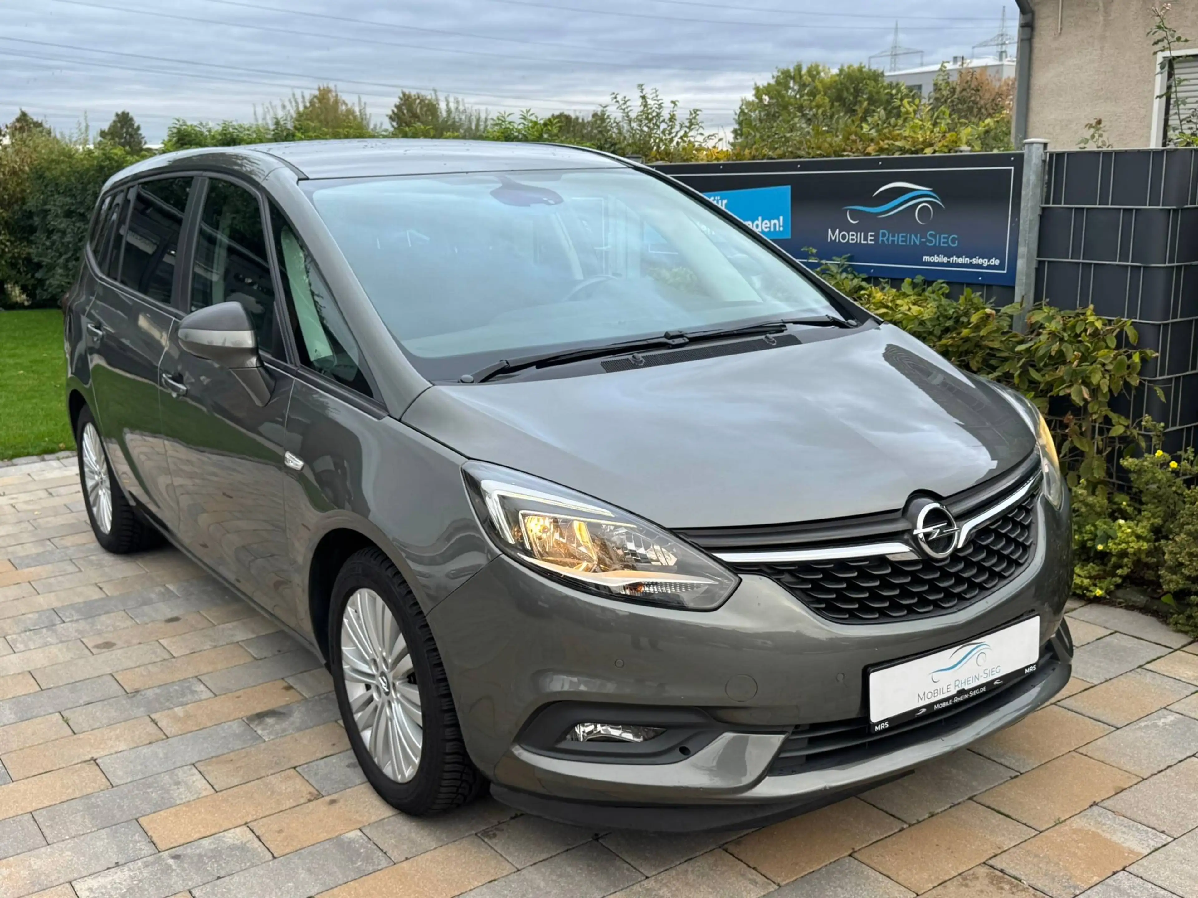 Opel Zafira Zafira C Edition 1.4 *CAM*Navi*7-Sitzer*PDC*2Hd* — photo 13