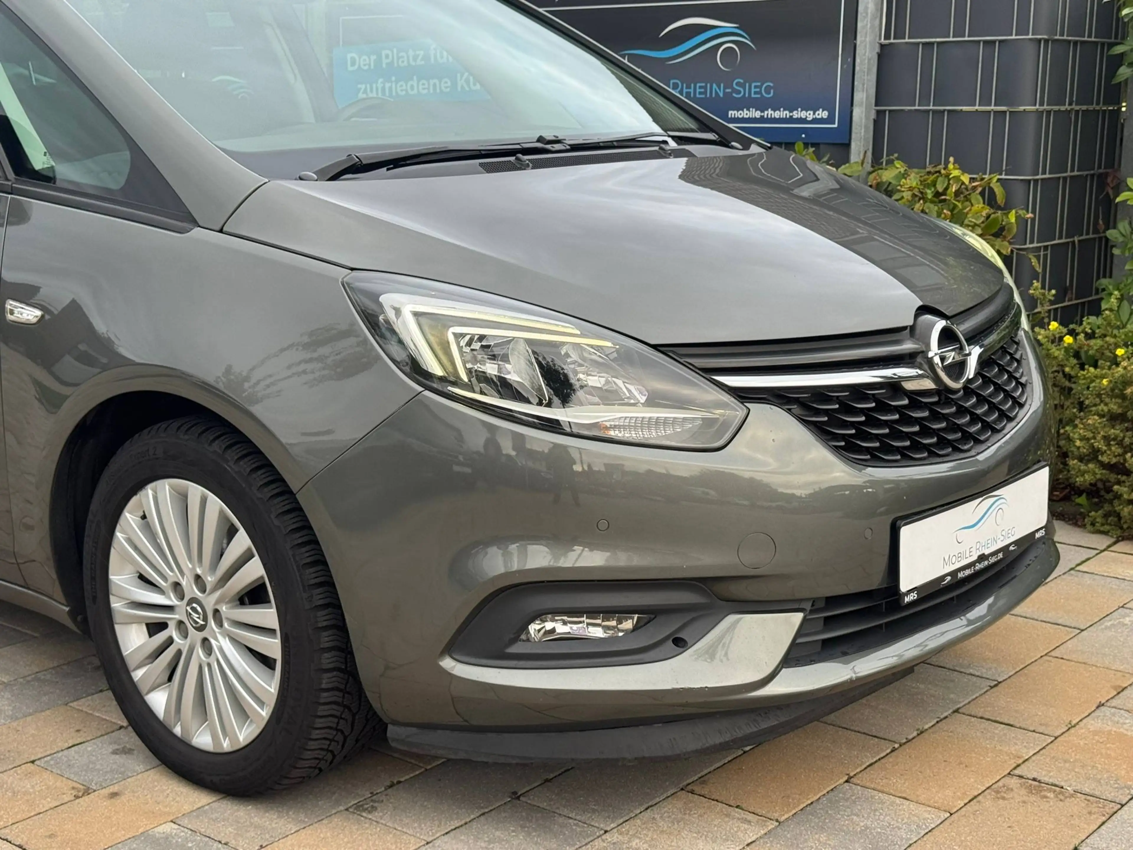 Opel Zafira Zafira C Edition 1.4 *CAM*Navi*7-Sitzer*PDC*2Hd* — photo 7
