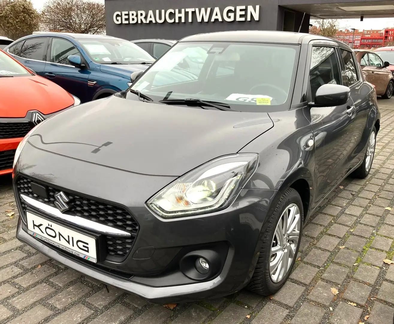 Suzuki Swift 1.2 COMFORT AUTOMATIK *KLIMA*CARPLAY*PDC* Grau - 1