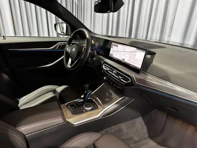 BMW I4 view 11