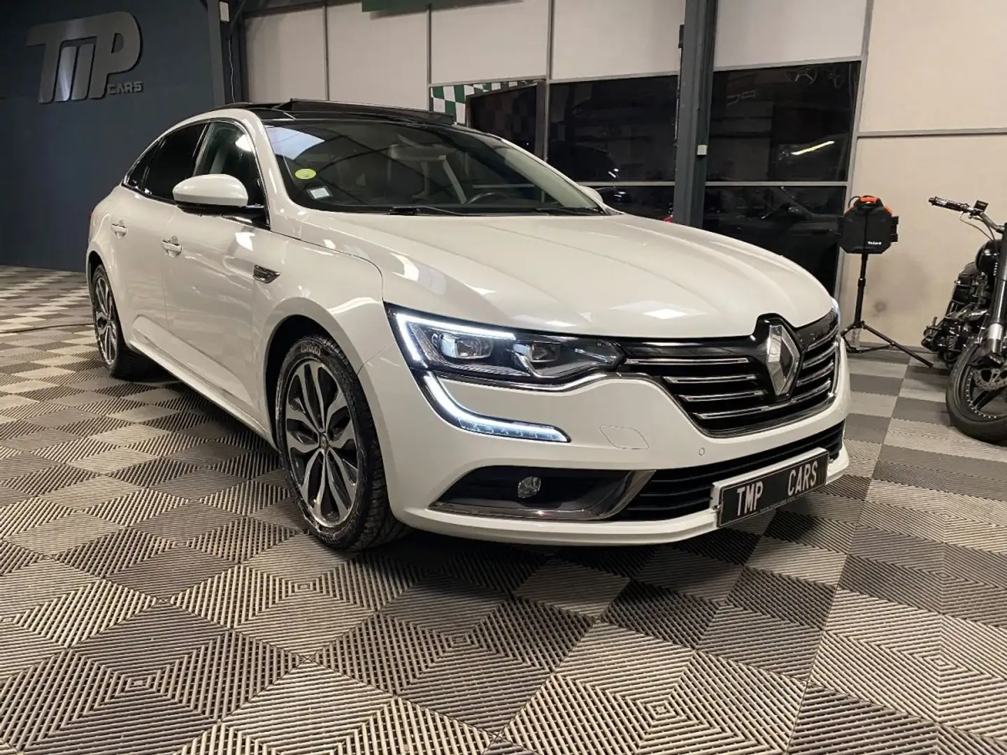 Renault Talisman 1.7 Blue dCi 150ch Business Intens Weiß - 1