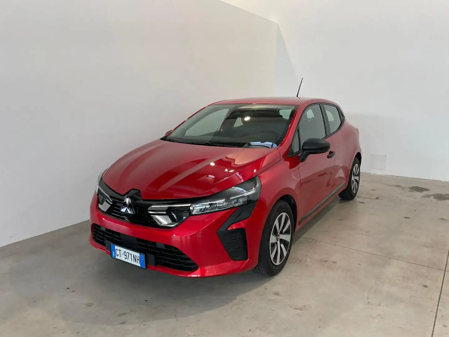 Mitsubishi Colt 1.0 Inform IVA ESPOSTA - 1