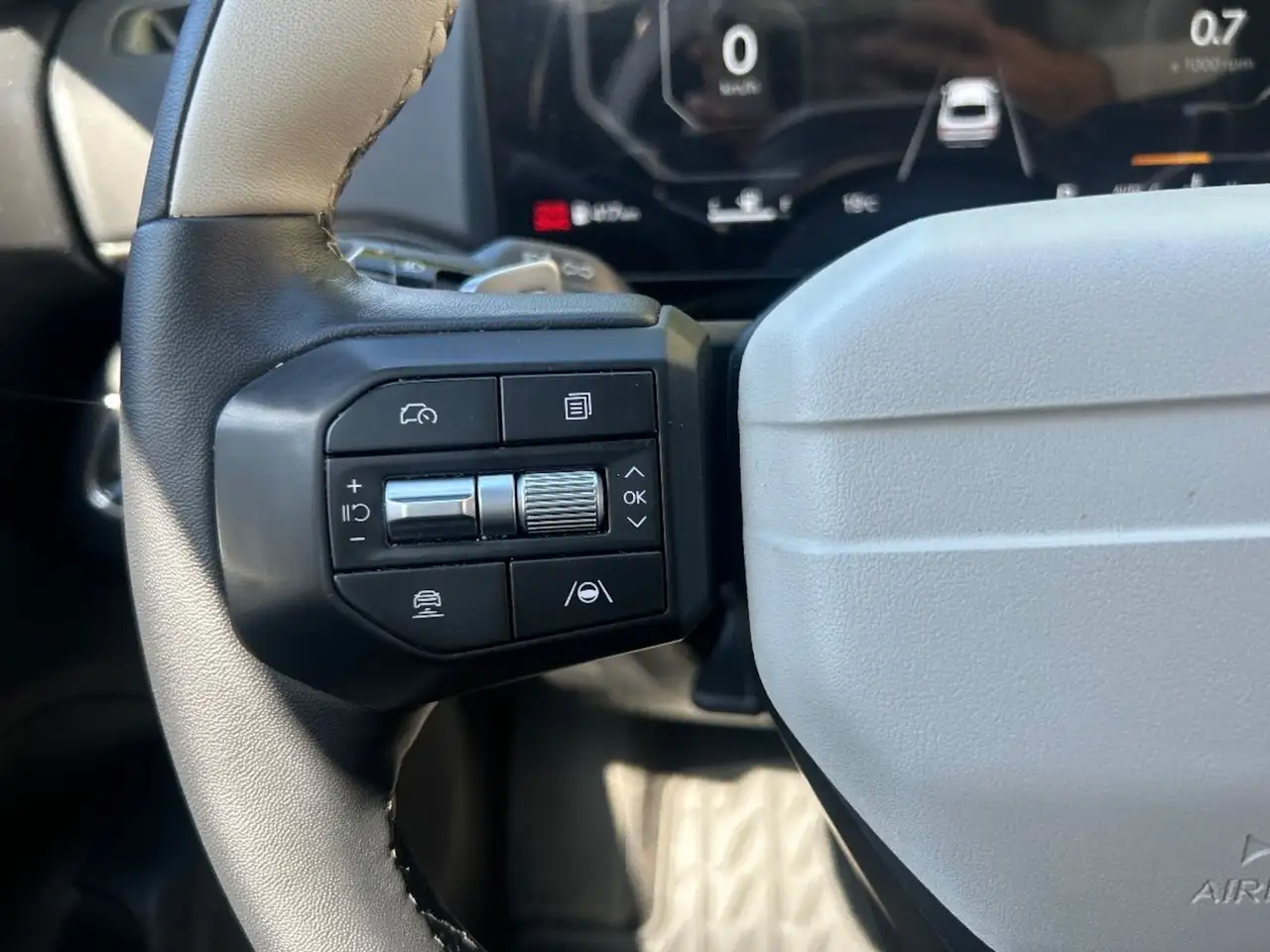 Kia K4 снимка Kia K4