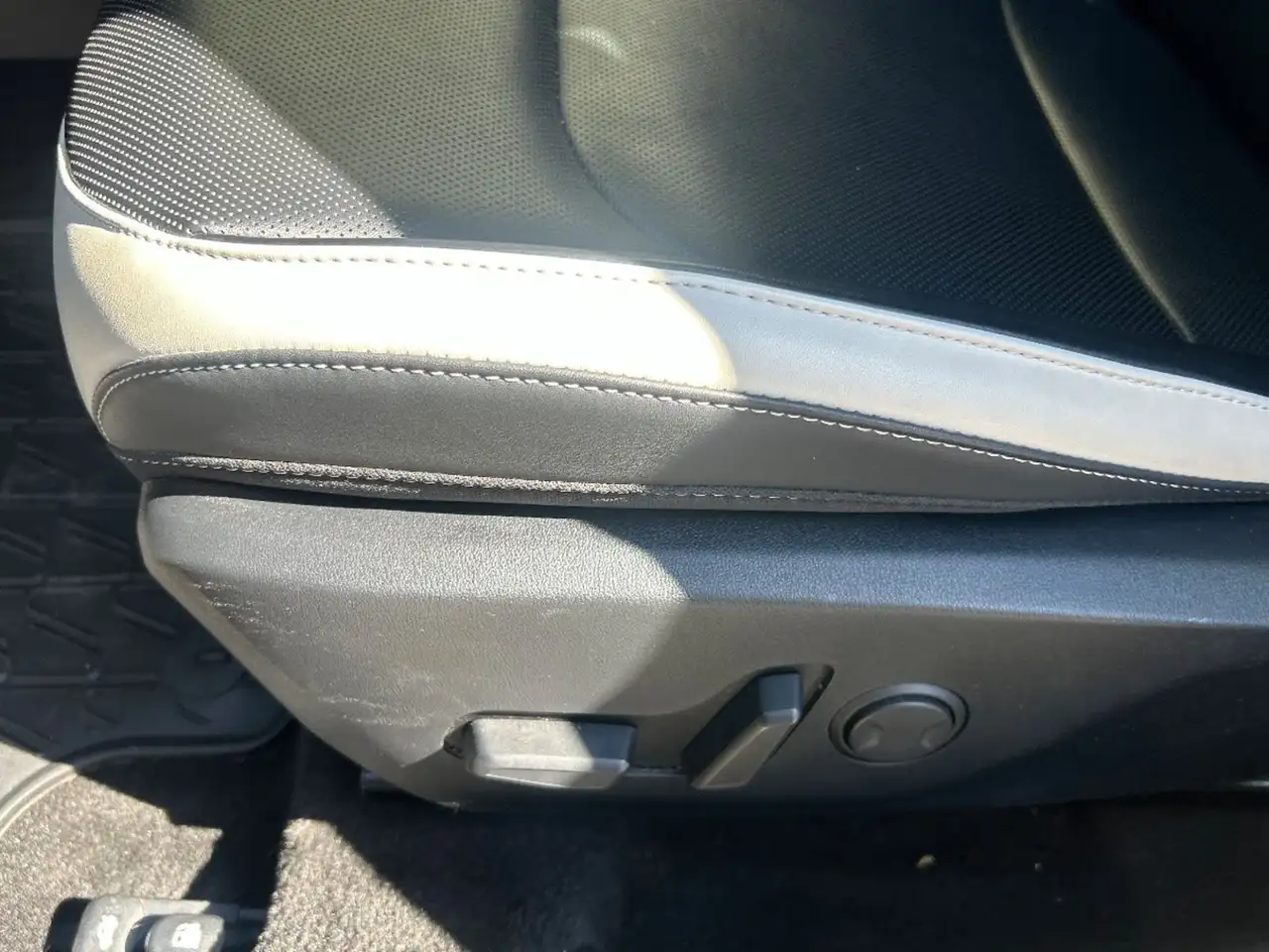 Kia K4 снимка Kia K4