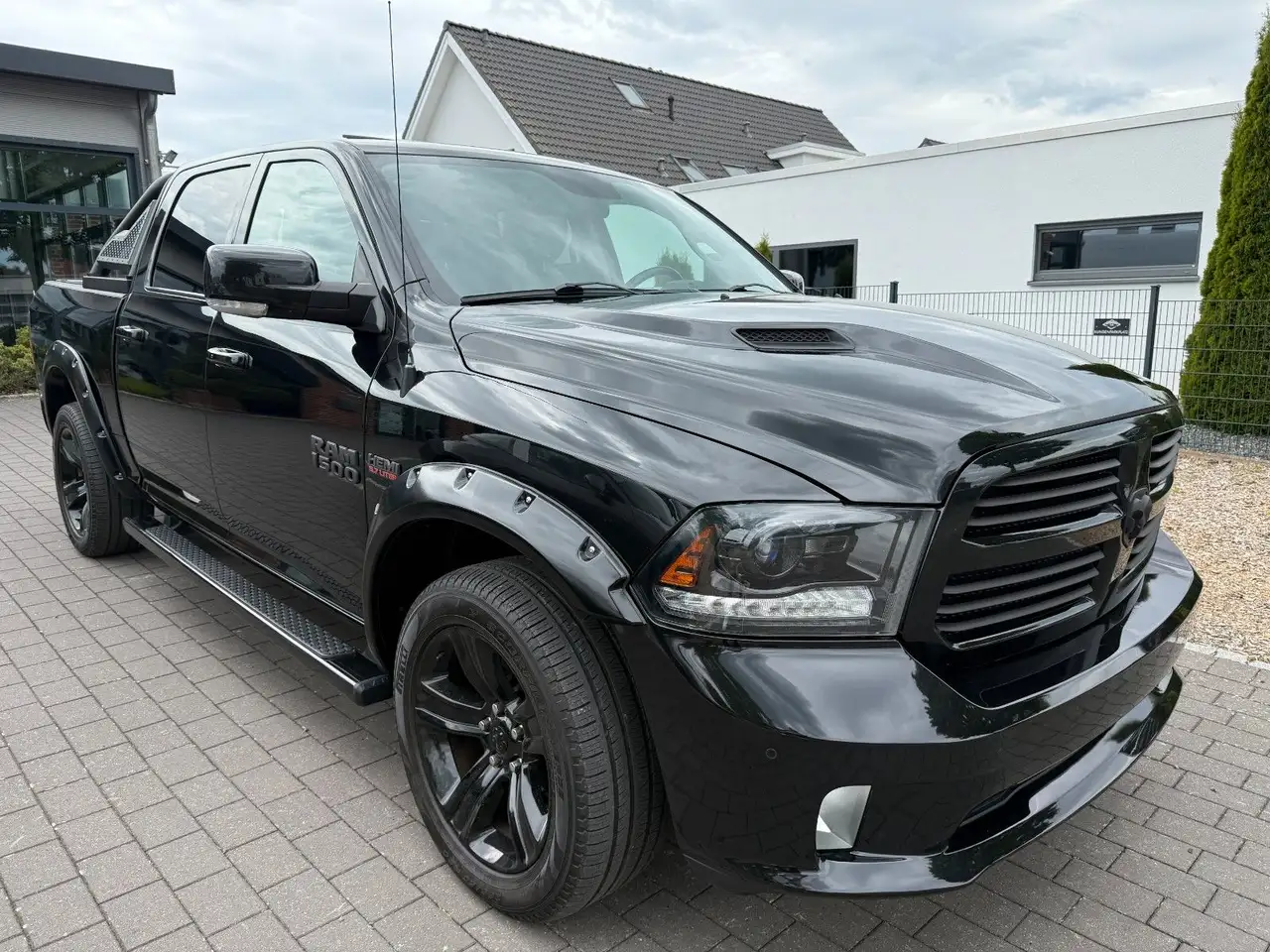 Dodge RAM