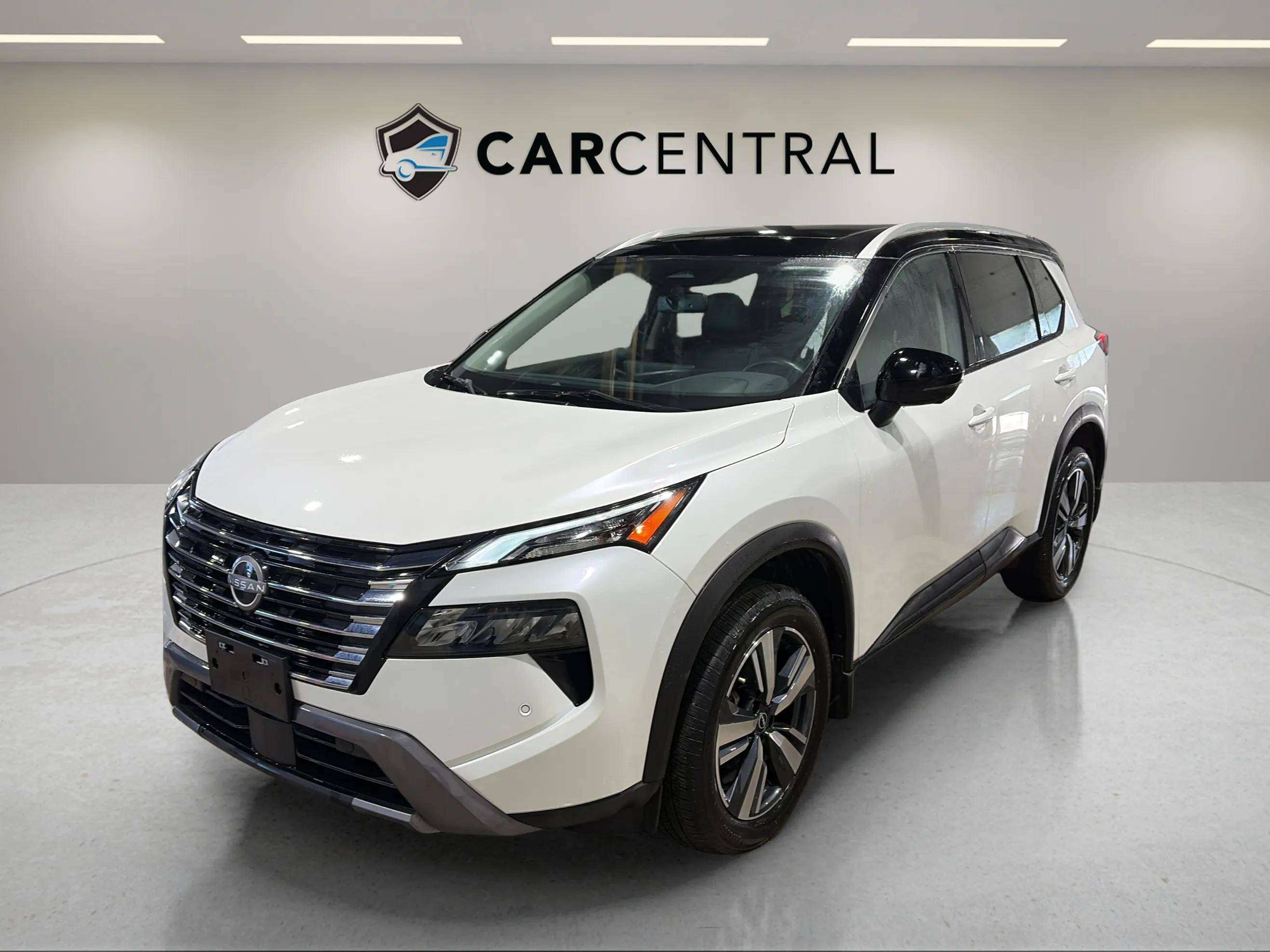 White 2024 Nissan Rogue SUV / Crossover All-Wheel Drive Automatic