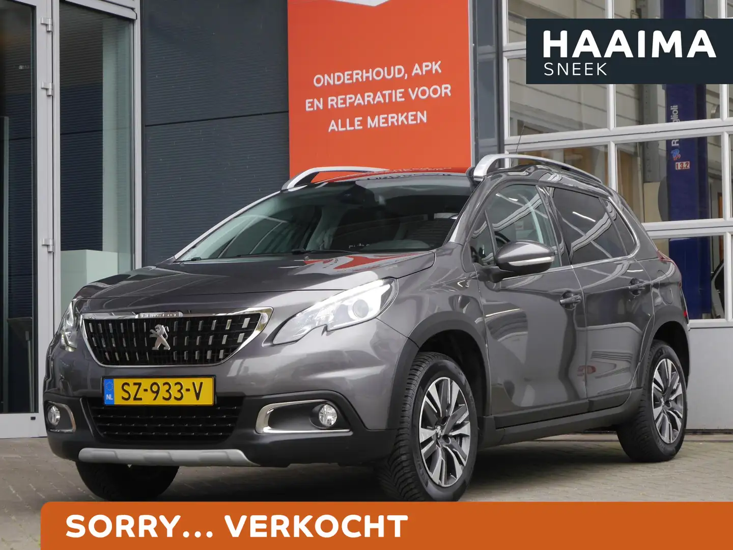 Peugeot 2008 1.2 PureTech Blue Lease Executive | Trekhaak | Cru Gris - 1