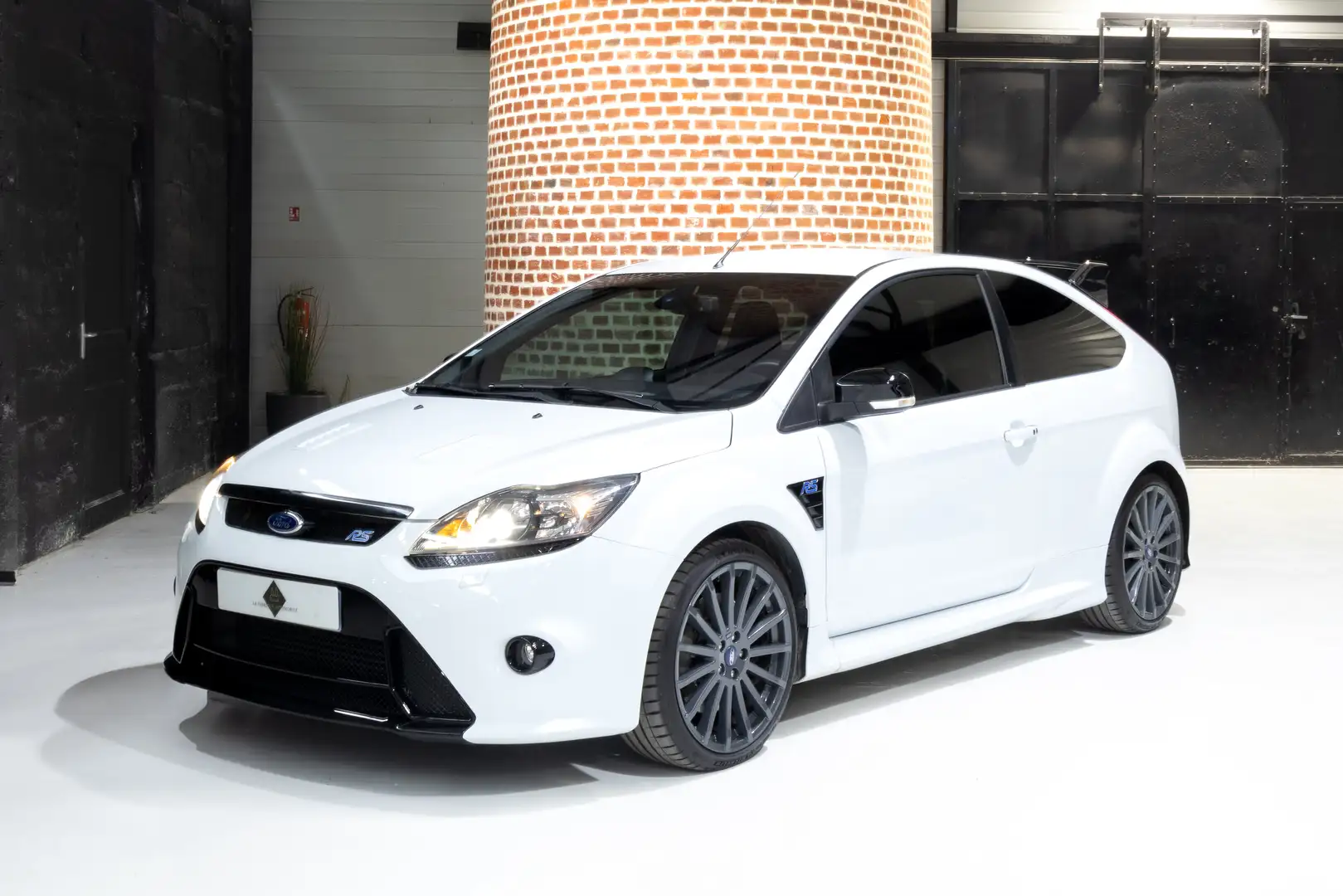 Ford Focus Focus 2.5T - 305 RS Blanc - 1