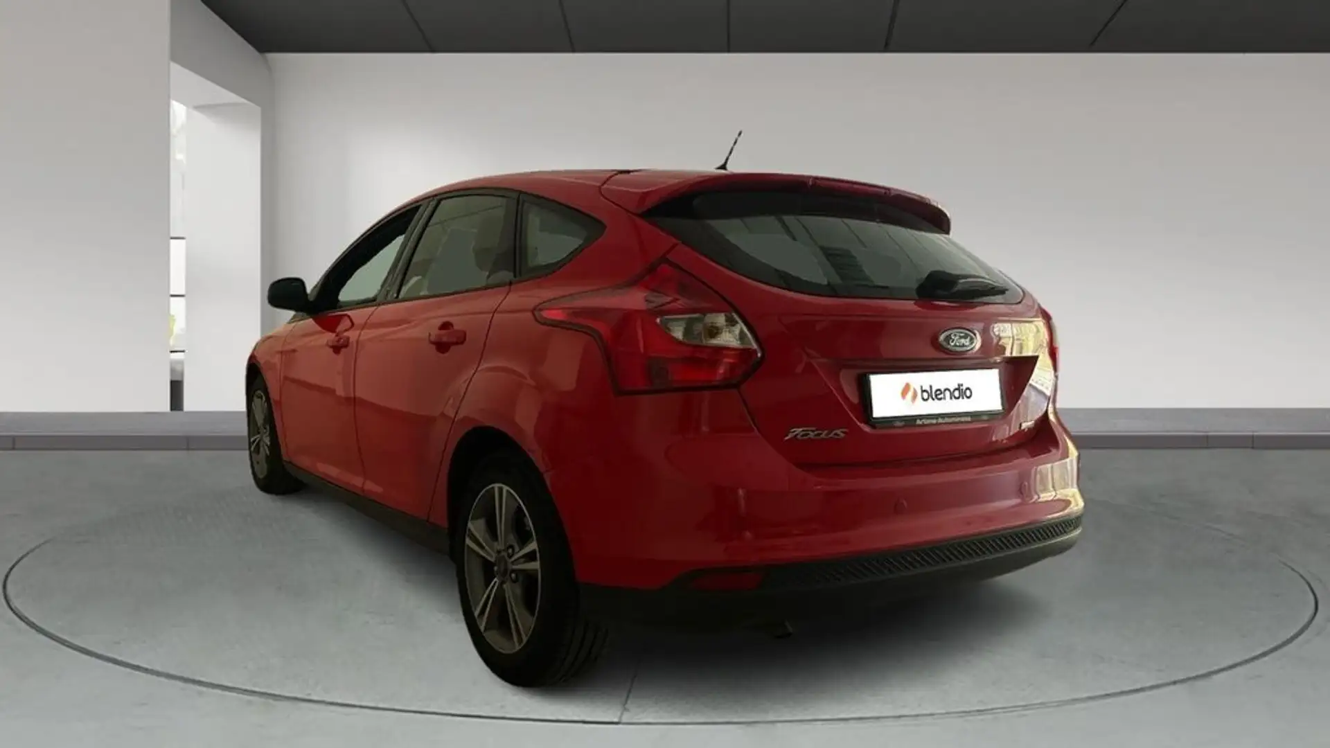 Ford Focus 1.0 Ecoboost Auto-S&S Trend 125 Rot - 2