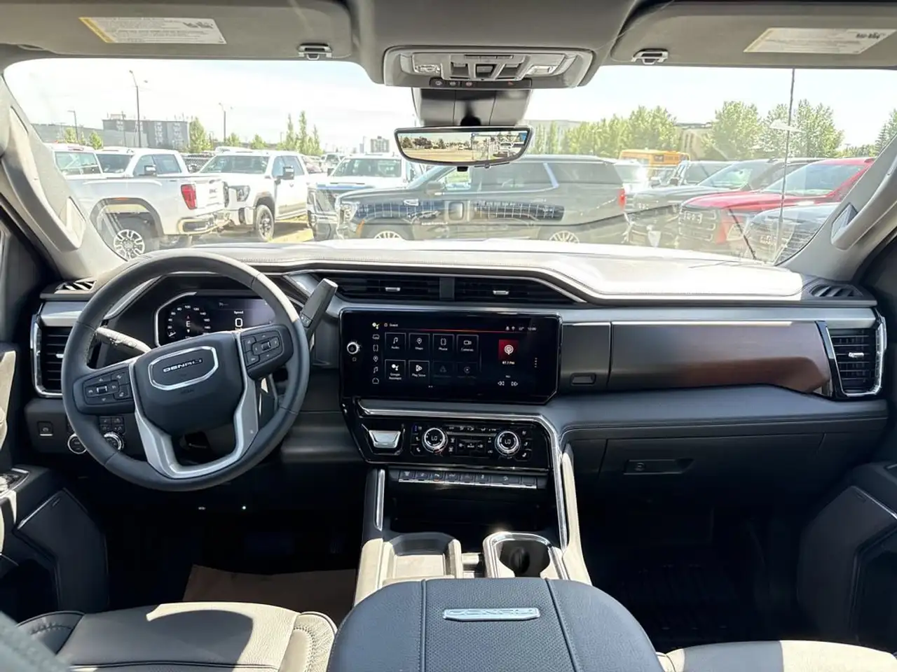 GMC Sierra 2500HD снимка GMC Sierra 2500HD