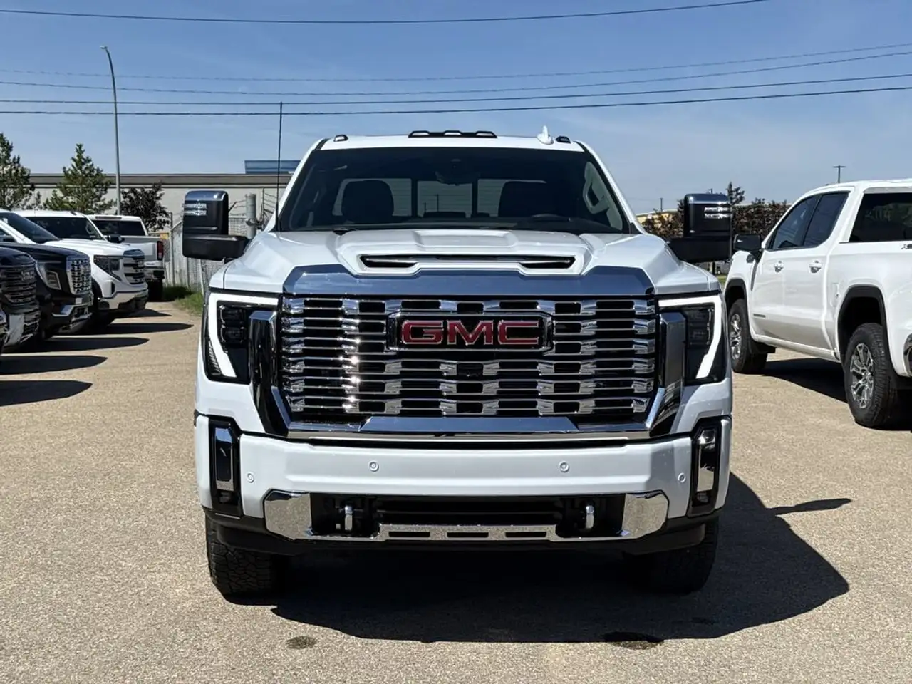 GMC Sierra 2500HD снимка GMC Sierra 2500HD