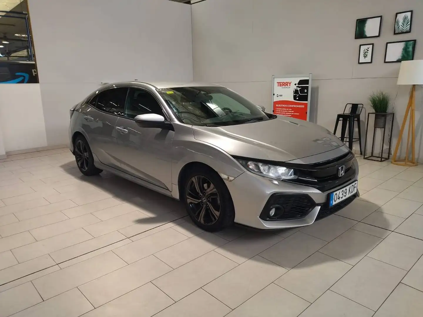 Honda Civic 1.0 VTEC Turbo Elegance Navi Gris - 1