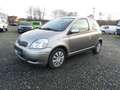 Toyota Yaris 1.3 Sol*Klima*SHZG*HU/AUneu*8fach bereift* Grau - thumbnail 2