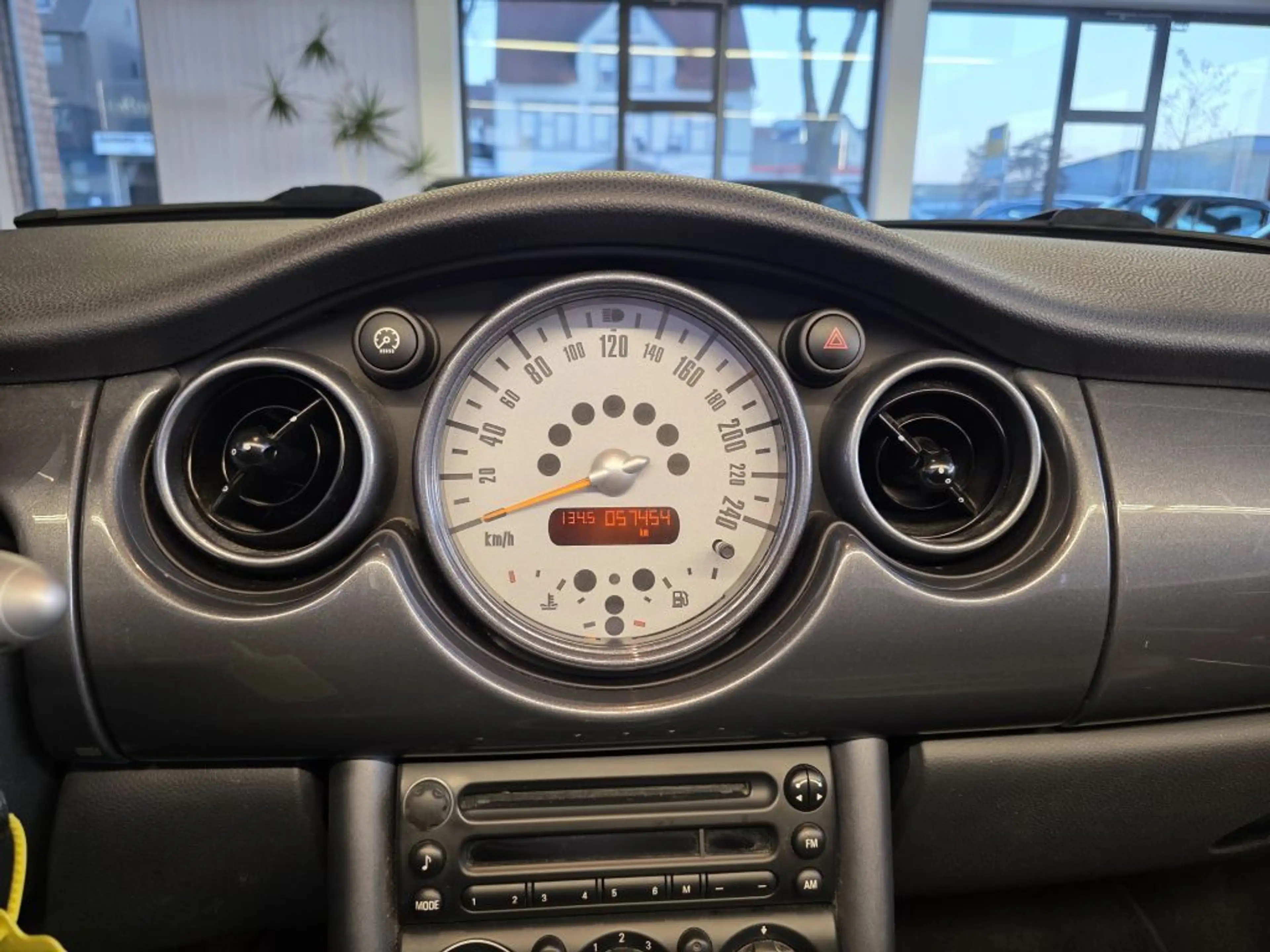 MINI One Cabrio Mini One Cabrio Voll Leder PDC+SHZ+Sportsitze+CD — photo 13