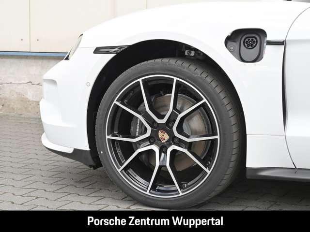 Imagine Porsche Taycan Sport Turismo SportDesign InnoDrive 21-Zoll