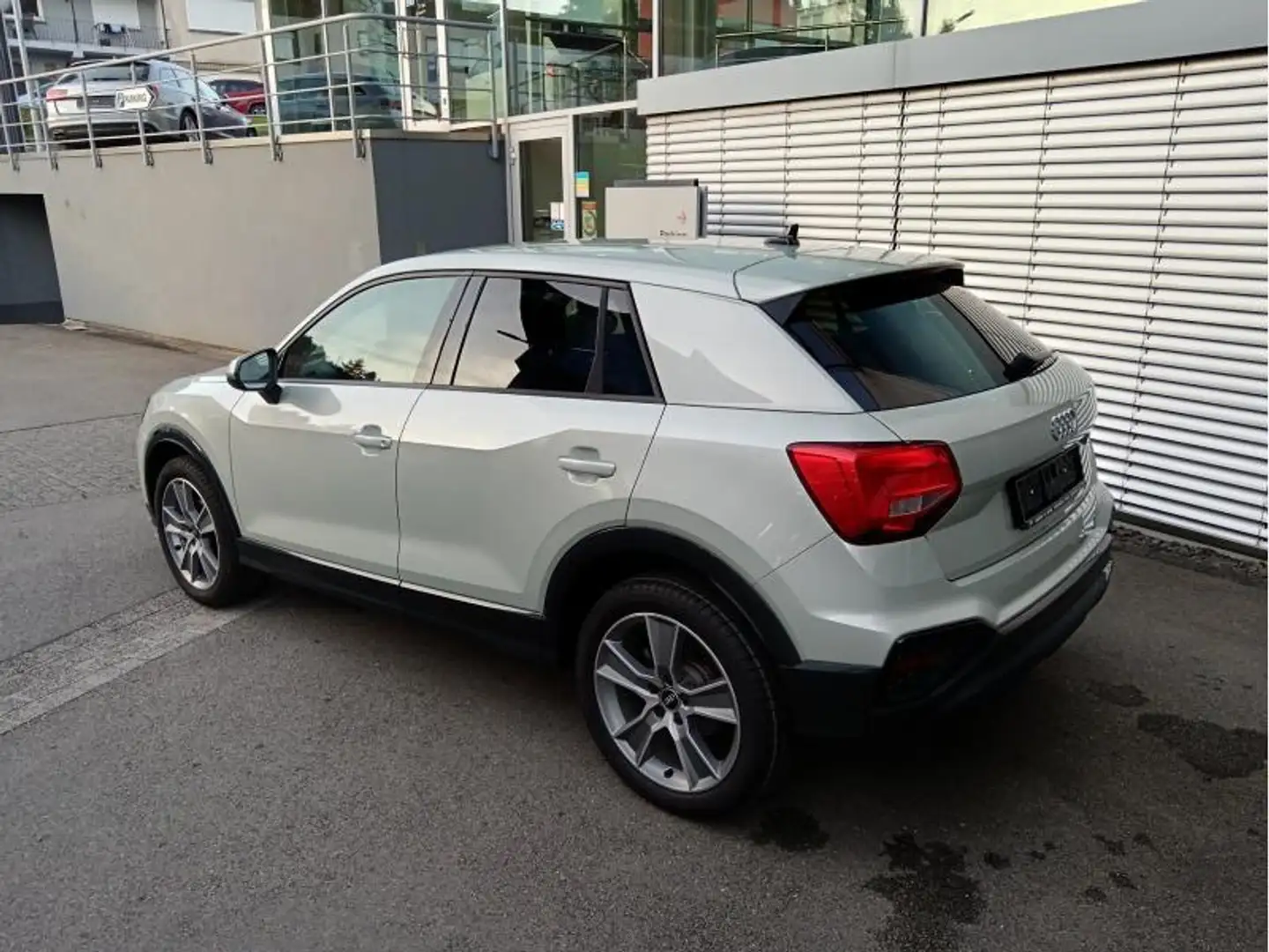 Audi Q2 Advanced 35 TFSI s-tronic Gris - 2