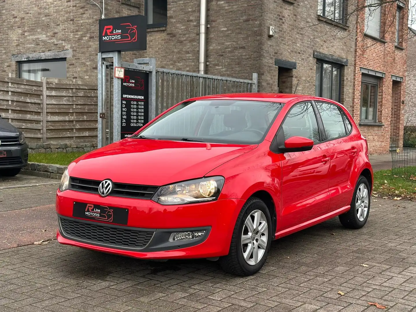 Volkswagen Polo 1.4i DSG - Airco - Elektrische ramen - Rosso - 1