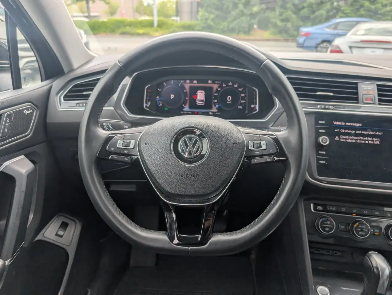 Volkswagen Tiguan снимка Volkswagen Tiguan