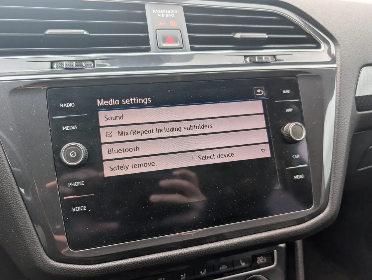 Volkswagen Tiguan снимка Volkswagen Tiguan
