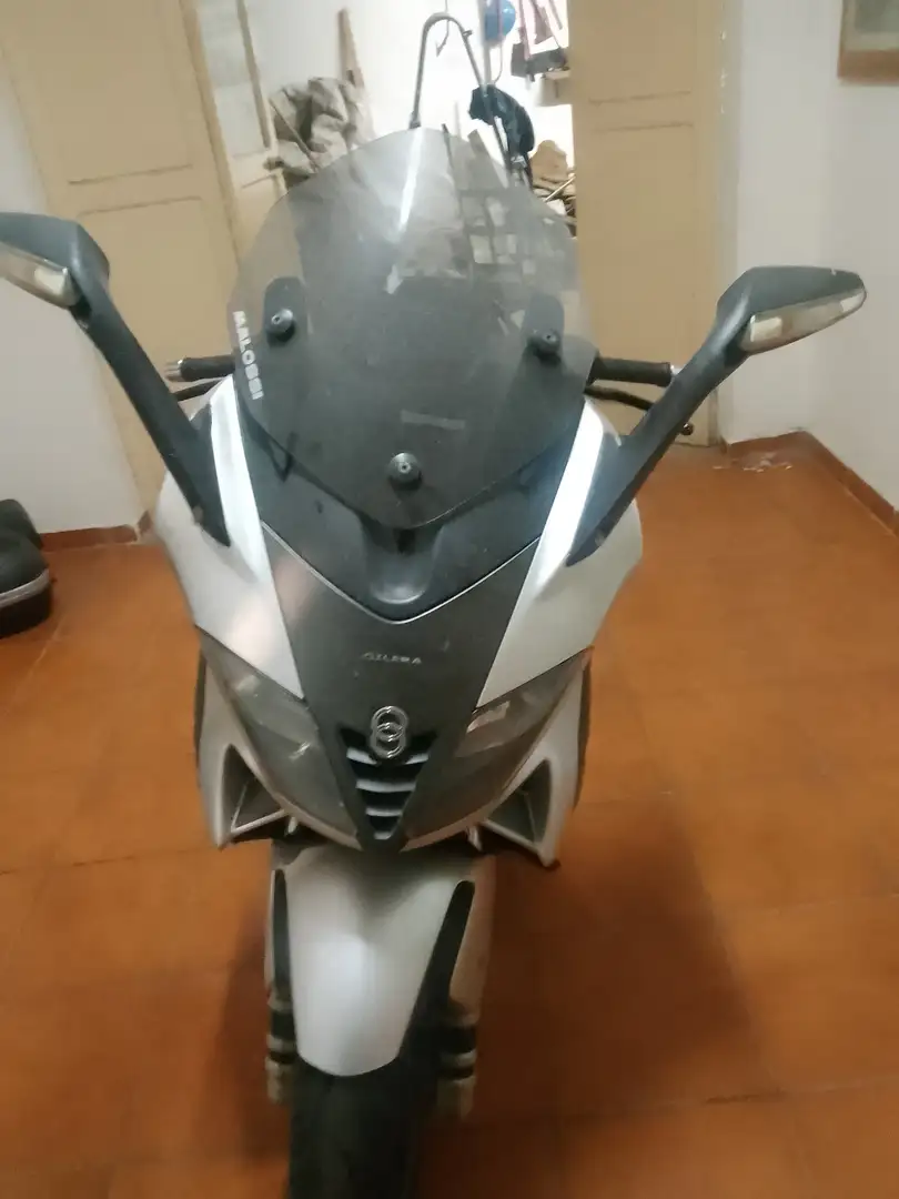 Gilera Nexus 500 Argent - 1