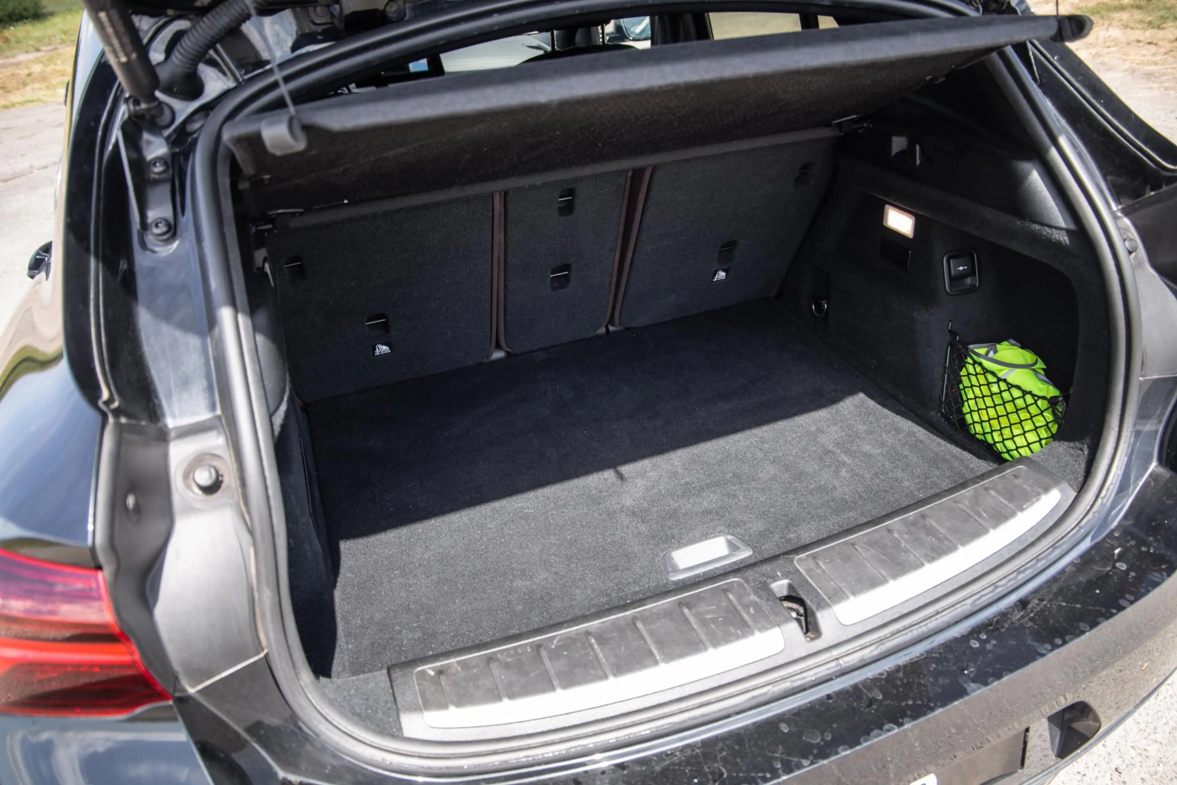 BMW X2 xDrive25e High Executive M PAKKET / CARPLAY / CRUI — photo 14