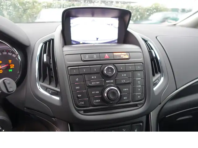 Opel Zafira view 15