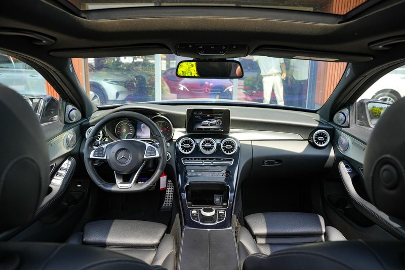 Mercedes-Benz C 180 Business Solution AMG Panoramadak 3D Burmester Amb — photo 2