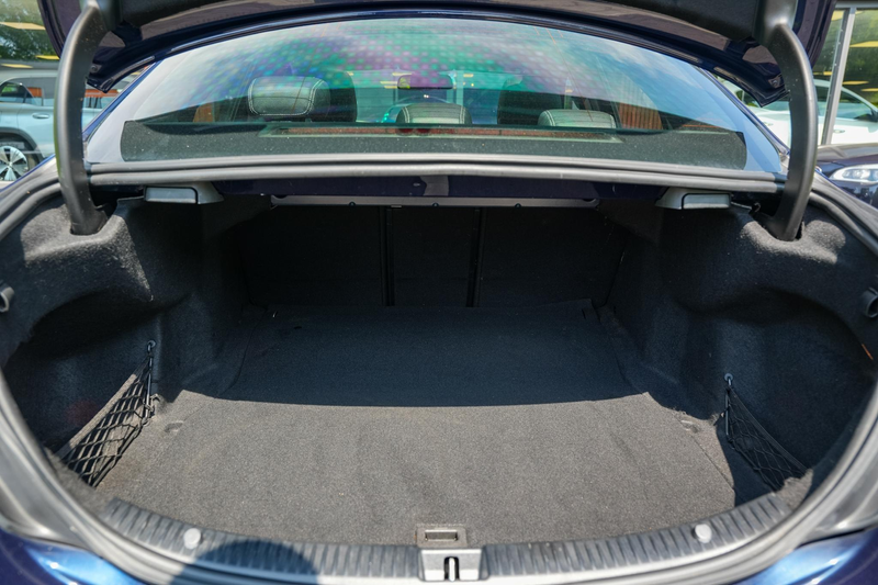 Mercedes-Benz C 180 Business Solution AMG Panoramadak 3D Burmester Amb — photo 26
