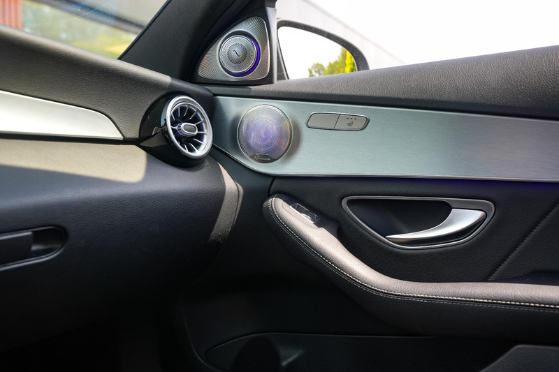 Mercedes-Benz C 180 Business Solution AMG Panoramadak 3D Burmester Amb — photo 23