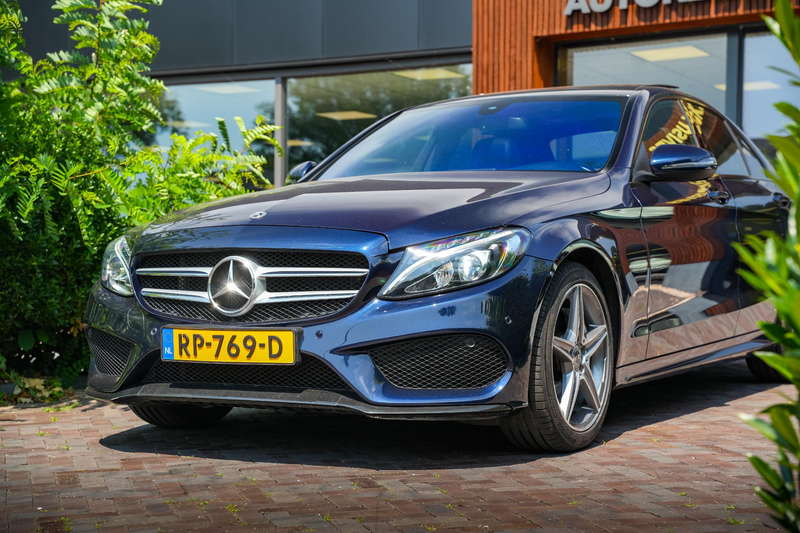 Mercedes-Benz C 180 Business Solution AMG Panoramadak 3D Burmester Amb — photo 13