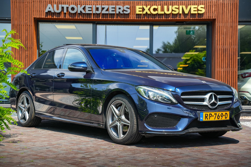 Mercedes-Benz C 180 Business Solution AMG Panoramadak 3D Burmester Amb
