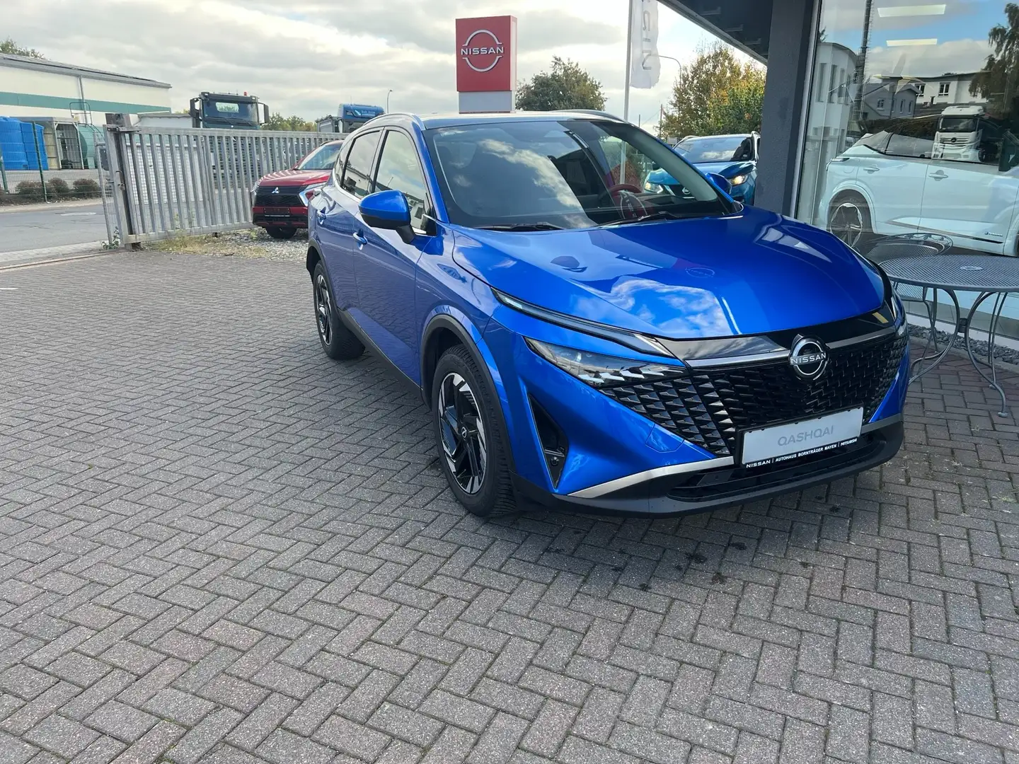 Nissan Qashqai N-Connecta Winter Komfort Panorama Blau - 1
