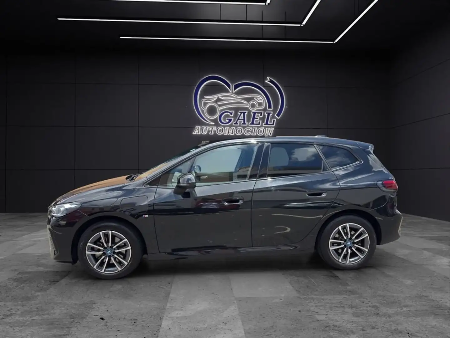BMW 225 225e xDrive Negro - 2