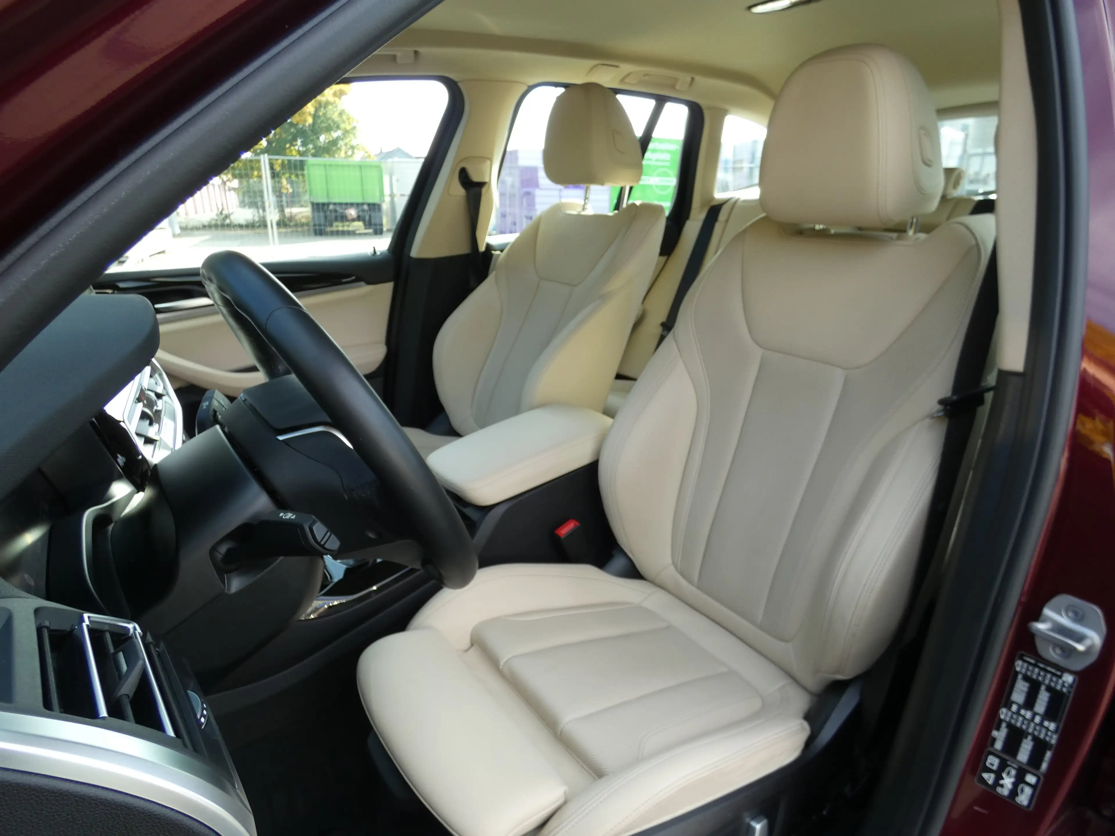 BMW X3 xDrive30i Head-Up+AHK+StHz+Navi+Kamera+Laser — photo 11