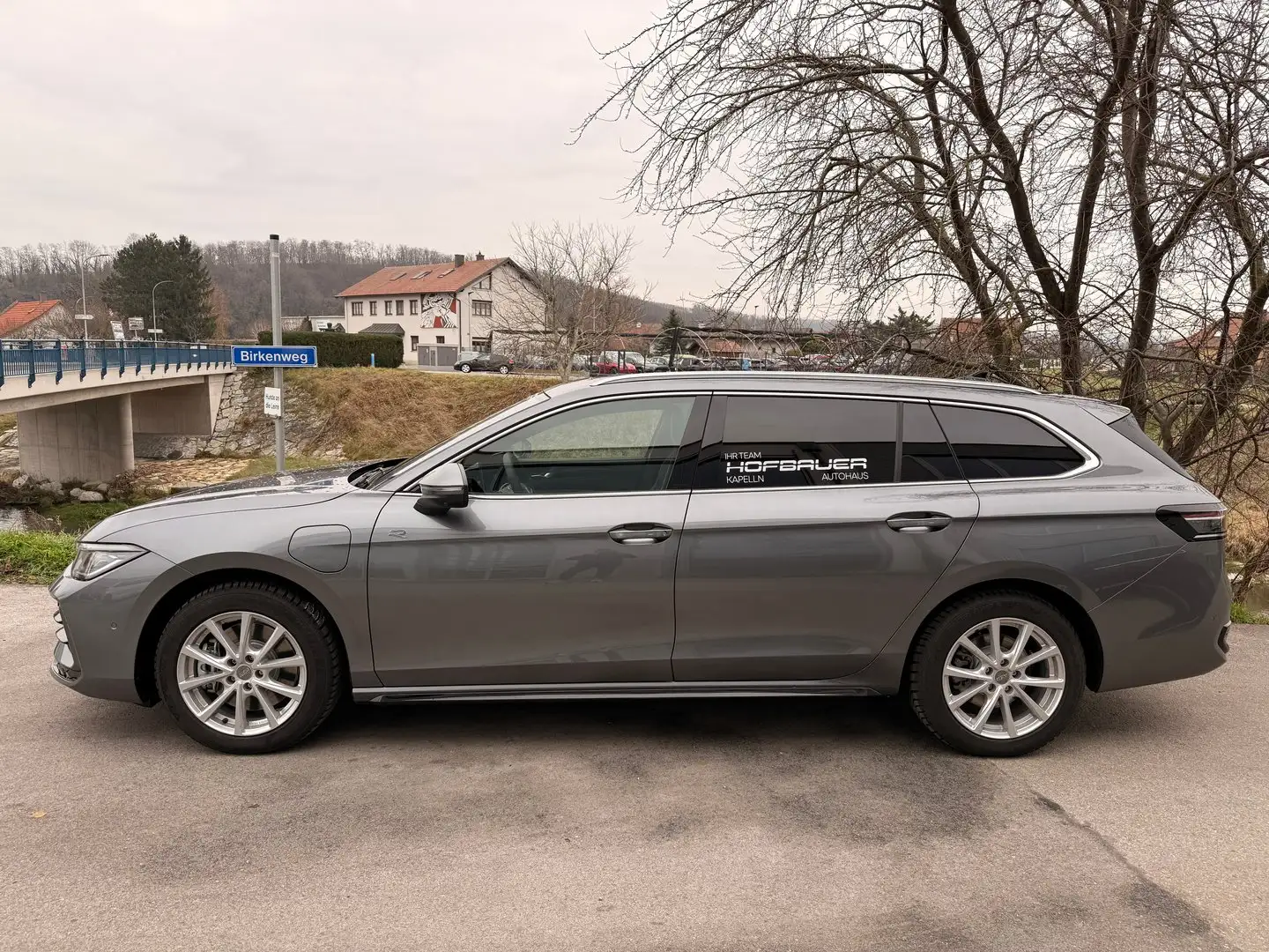 Volkswagen Passat Variant Sport eHybrid 150kW Grau - 2