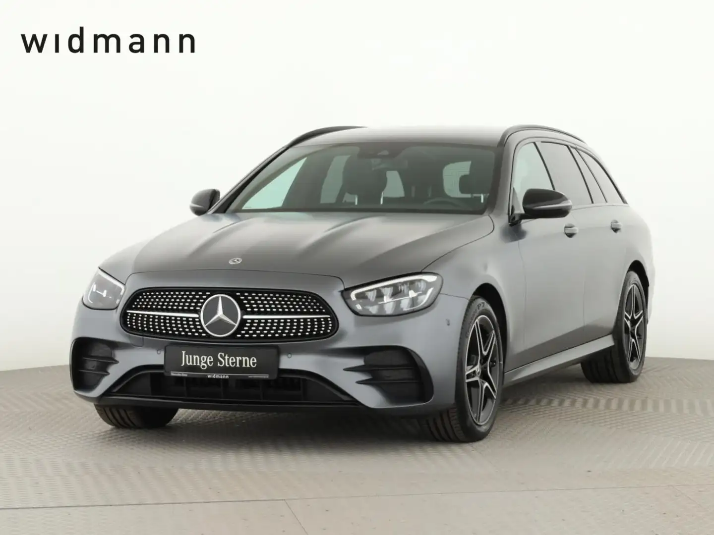 Mercedes-Benz E 300 e T AMG*AHK*Burmester*Navi*PTS*Kamera*LED* Grau - 1