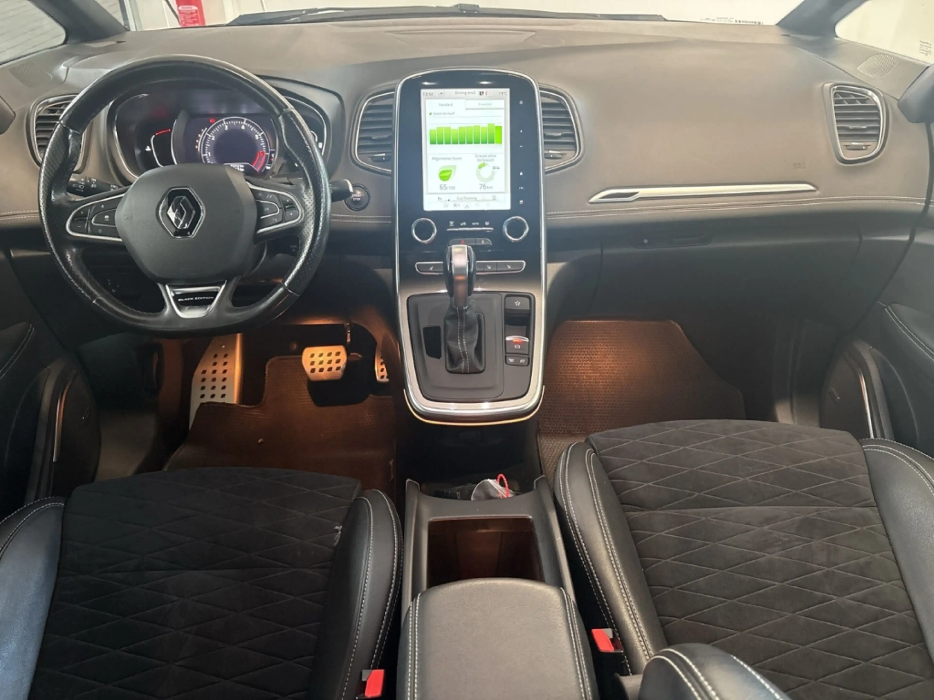 Renault Grand Scenic 1.3 TCe160 Black Edition EDC 7-Sitzer — photo 8