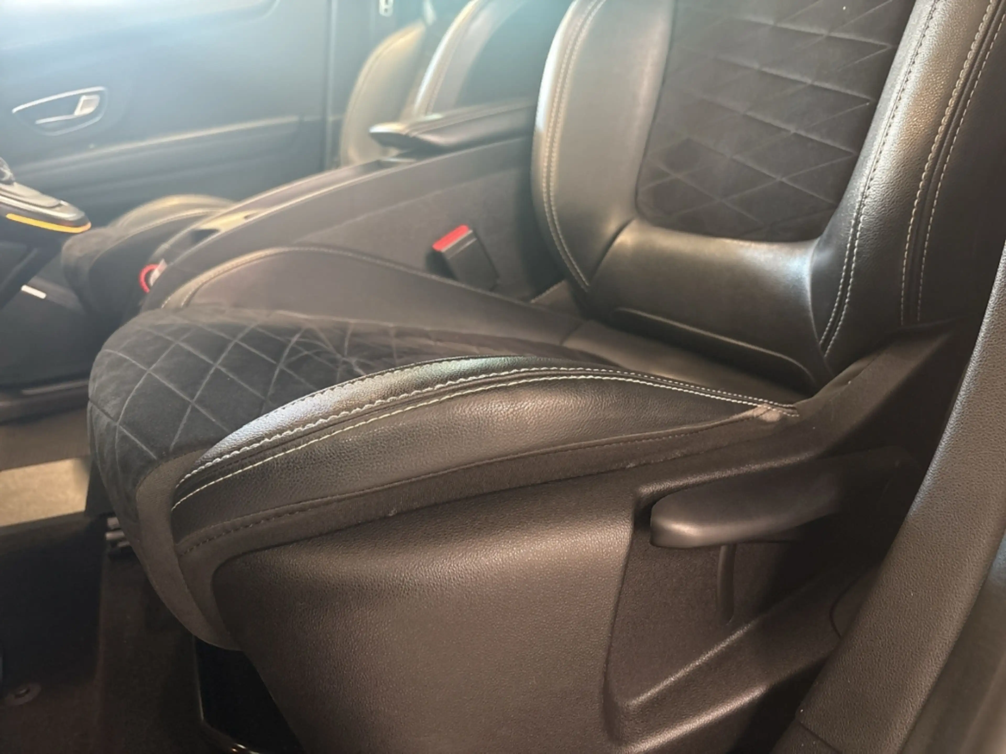 Renault Grand Scenic 1.3 TCe160 Black Edition EDC 7-Sitzer — photo 10