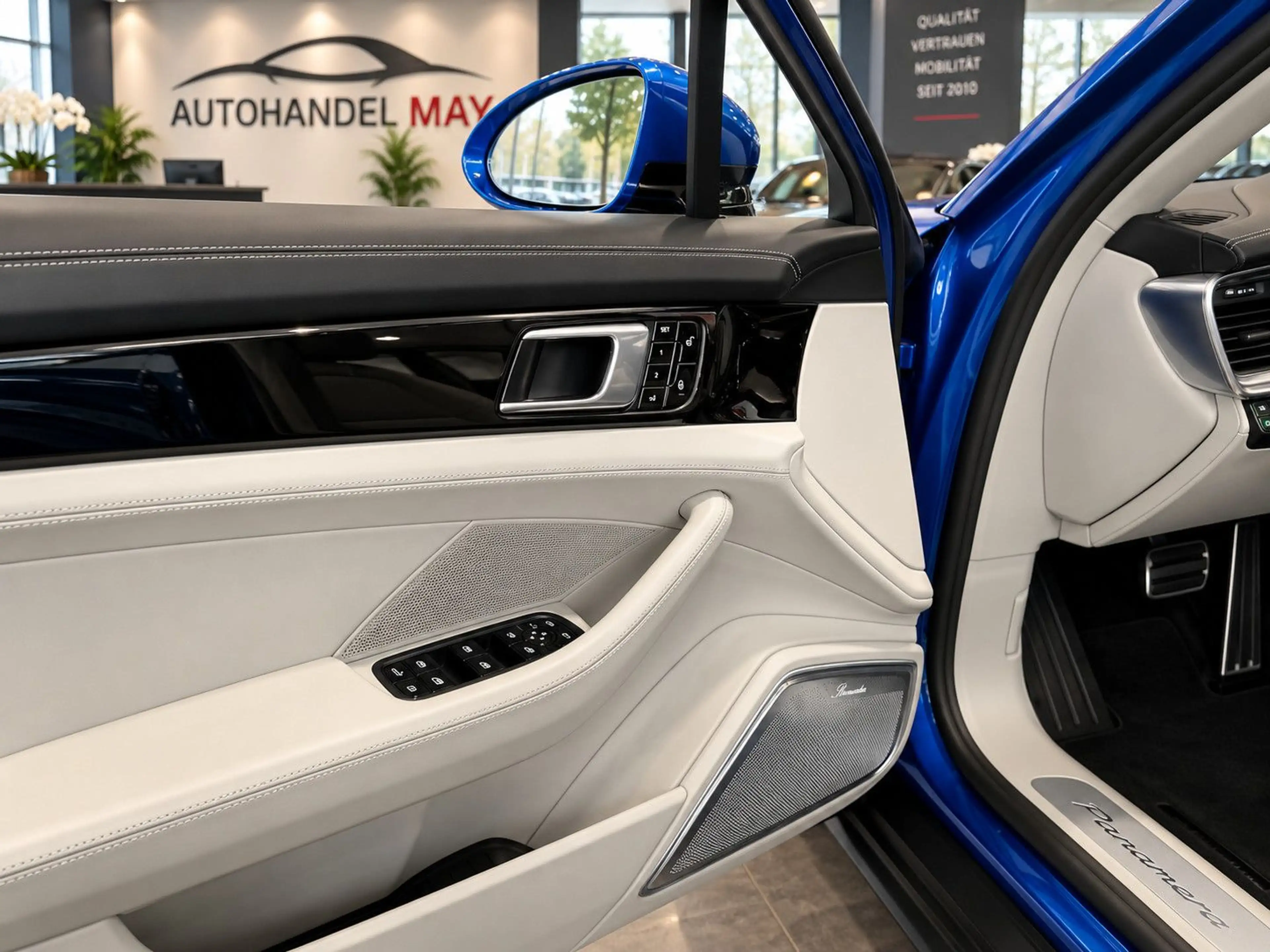 Porsche Panamera Turbo S E-Hybrid Burmester Head-up — photo 6