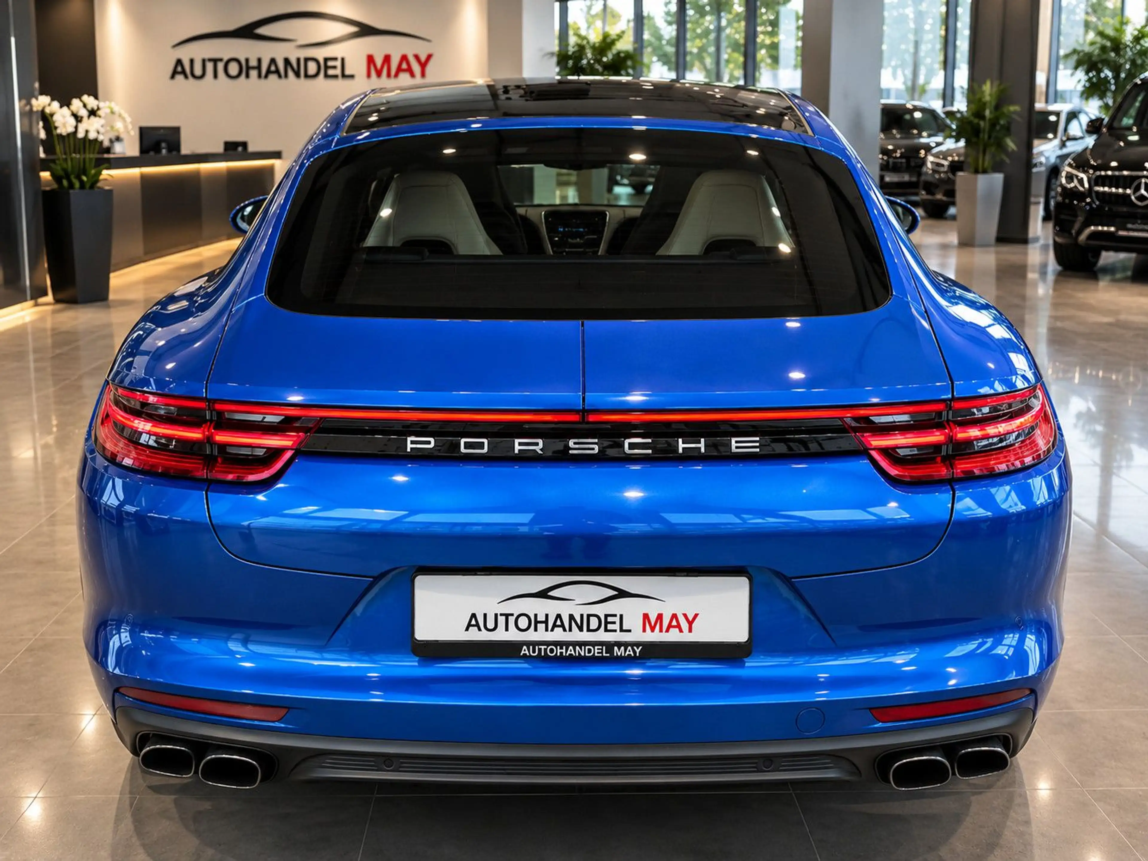 Porsche Panamera Turbo S E-Hybrid Burmester Head-up — photo 3