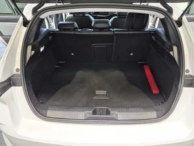 Opel Astra view 6