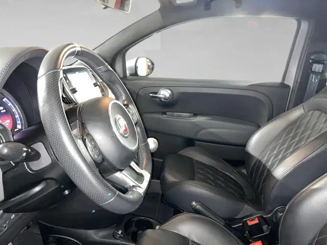 Abarth 595 view 4