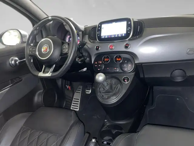 Abarth 595 view 7