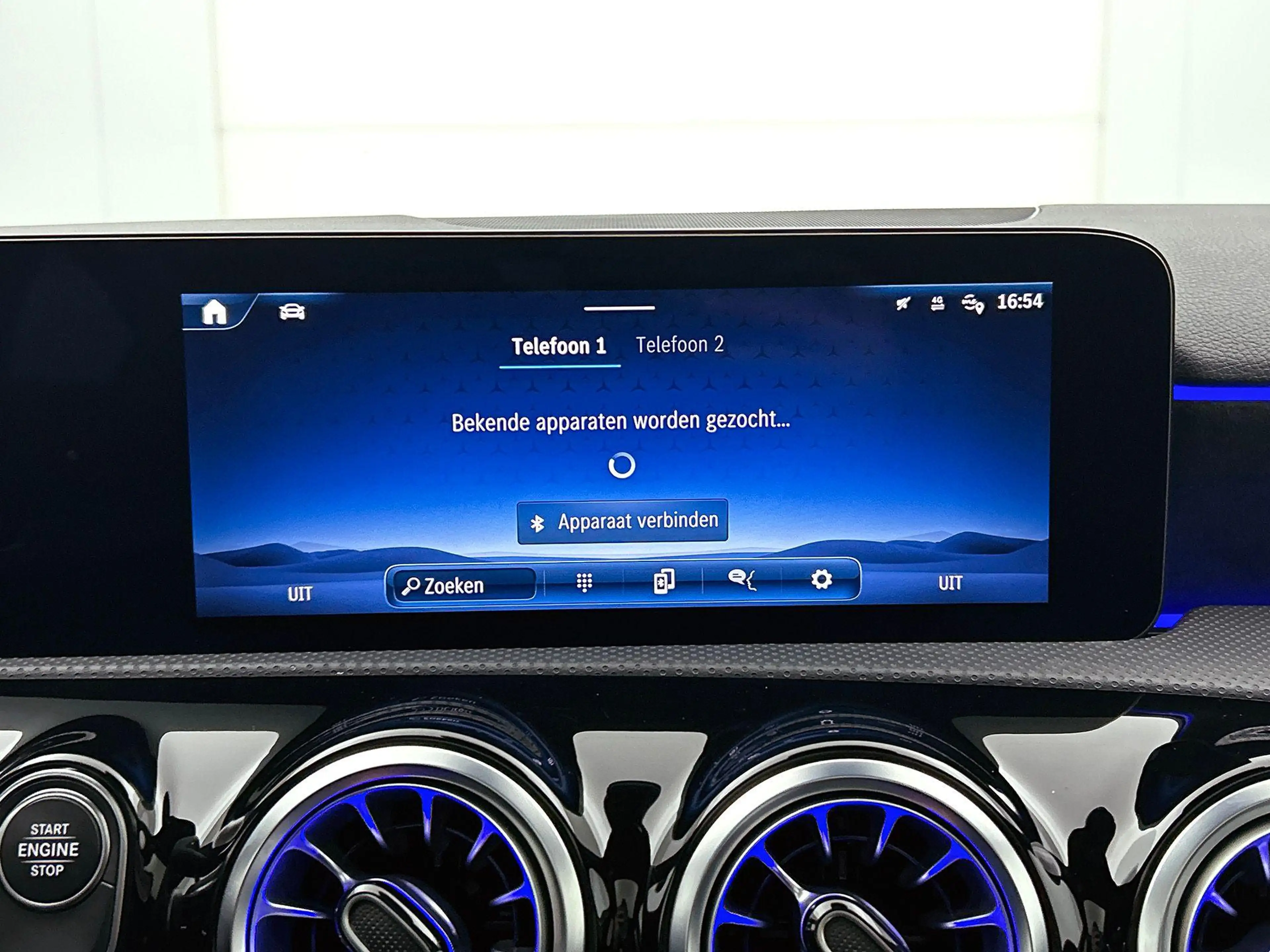 Mercedes-Benz A 250 A e AMG Line — photo 15