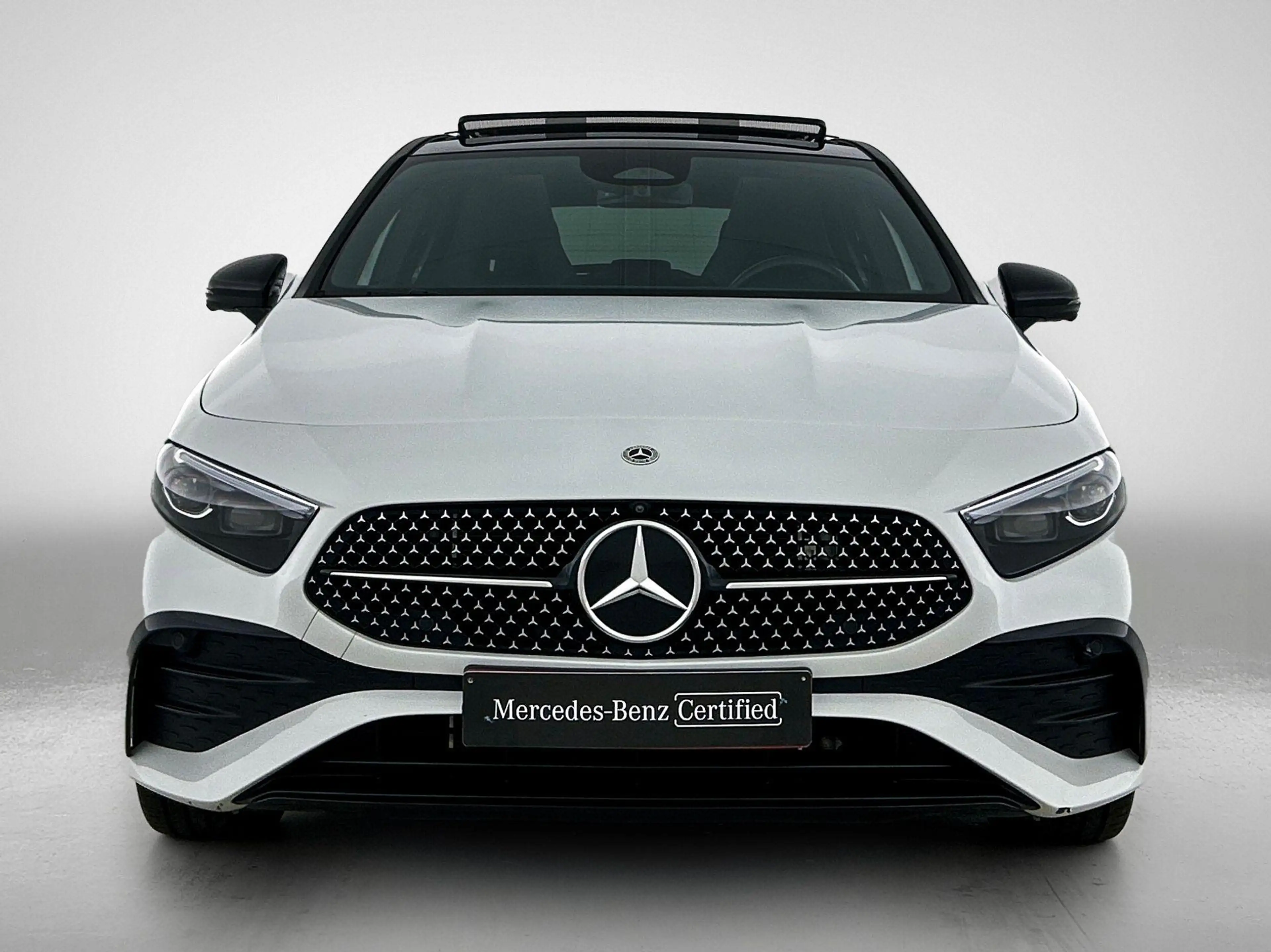 Mercedes-Benz A 250 A e AMG Line — photo 5